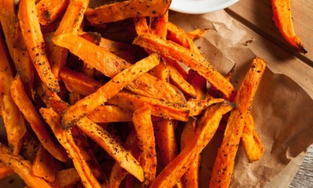 Süßkartoffel Pommes Backofen - Knusprig und lecker