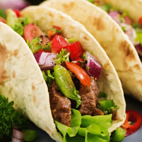 Einfache Mexikanische Tacos mit Hackfleisch - in 10 Minuten Fertig