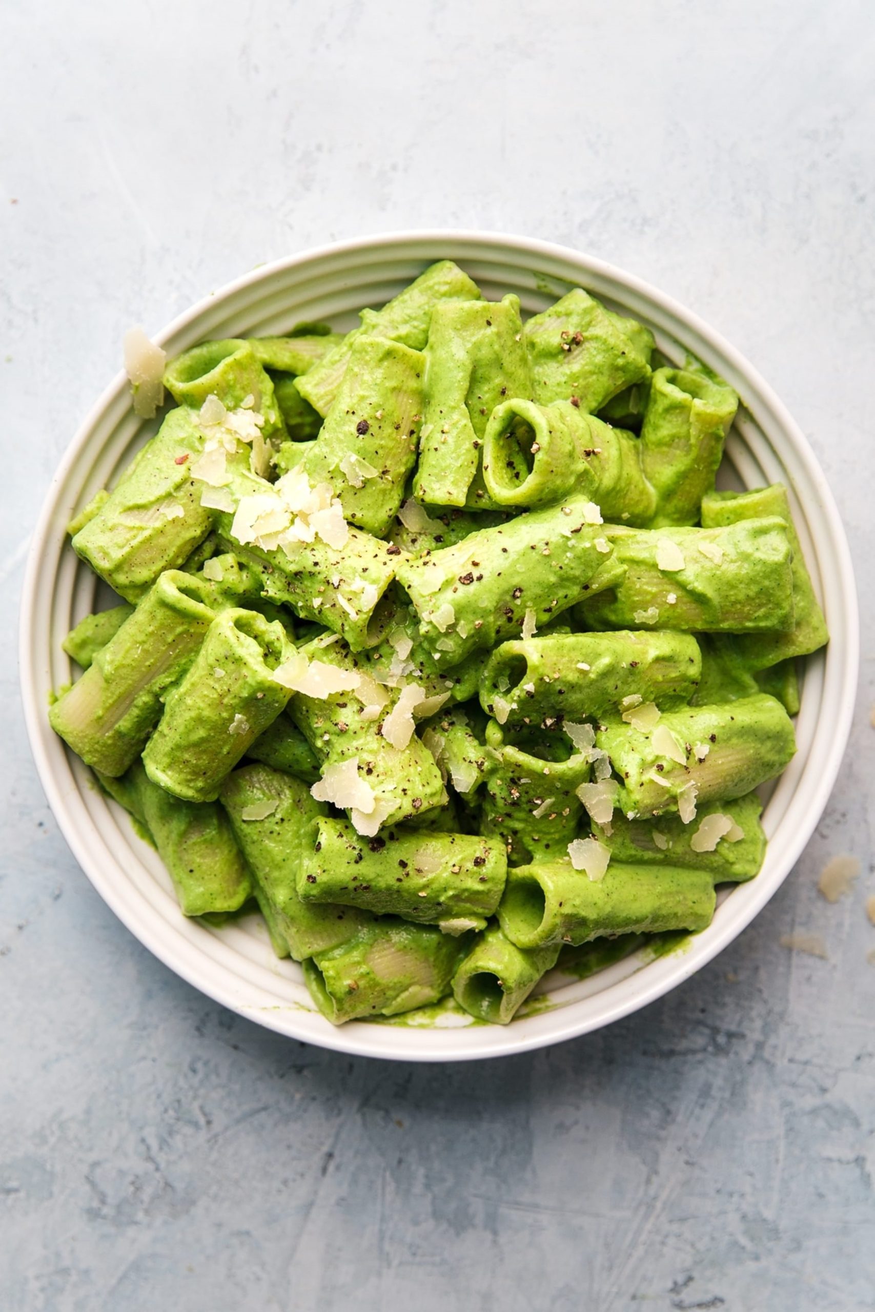 Nudeln mit Brokkoli-Pesto - Einfach und in 15 Minuten fertig