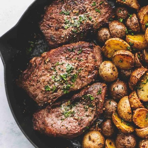 Steak mit Knoblauchbutter - saftig und lecker