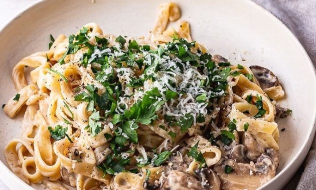 Tagliatelle mit Pilzen in 15 Minuten