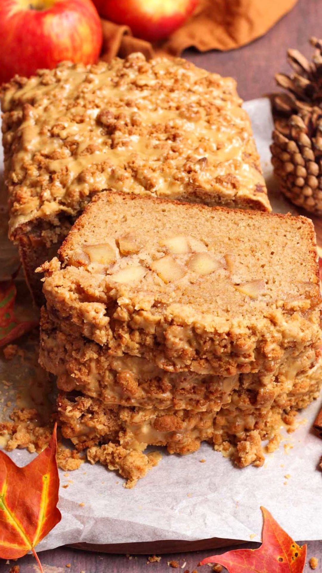 Apple Cinnamon Bread with Crumble Einfache Rezepte